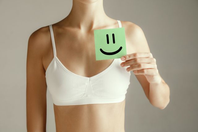 Biustonosze dla małych biustów